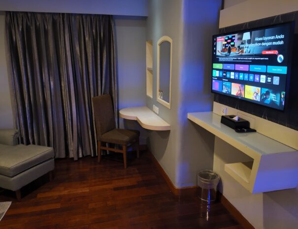 Junior Suite with Bathtub
